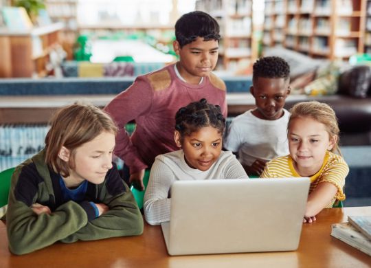 Internet access in school library for students